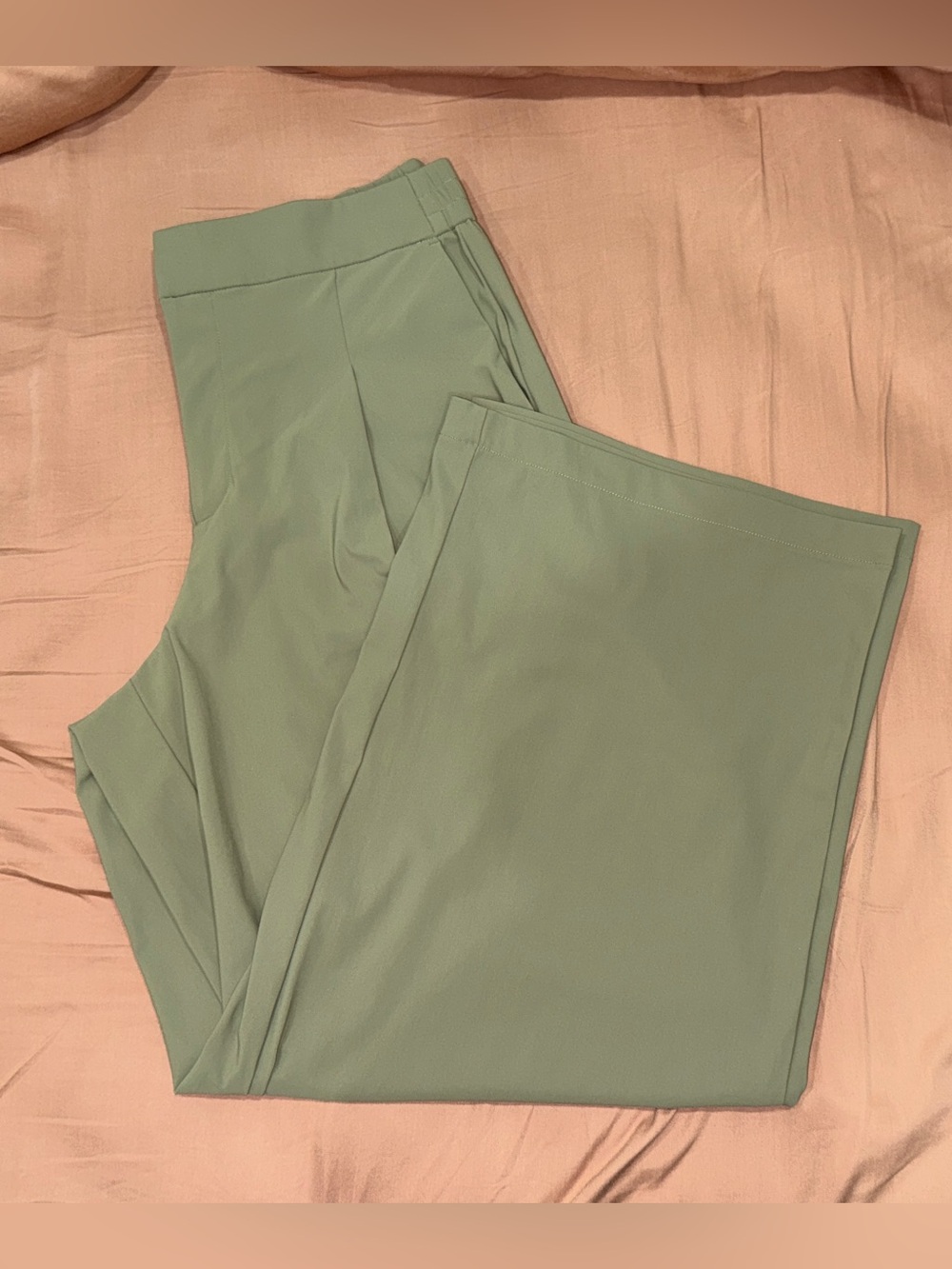 Athleta Sage Green Women’s Pinnacle High Rise Trouser
